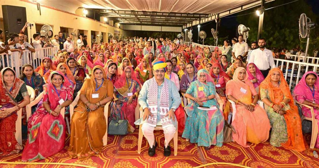 महिलाओं का आर्थिक, सामाजिक और राजनीतिक सशक्तीकरण ही विकसित भारत की नींव : मुख्यमंत्री महिलाओं का आर्थिक, सामाजिक और राजनीतिक सशक्तीकरण ही विकसित भारत की नींव : मुख्यमंत्री